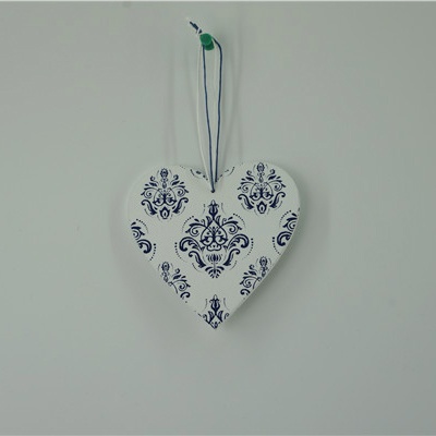 Xmas wooden hanging heart decoration